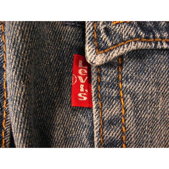 LEVI'S 542 Womans JEAN SHORTS Cut Off 14M Blue Denim Red Tab - Picture 9 of 11